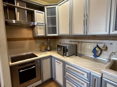 квартира за адресою Микільсько-Слобідська вул., 4-В