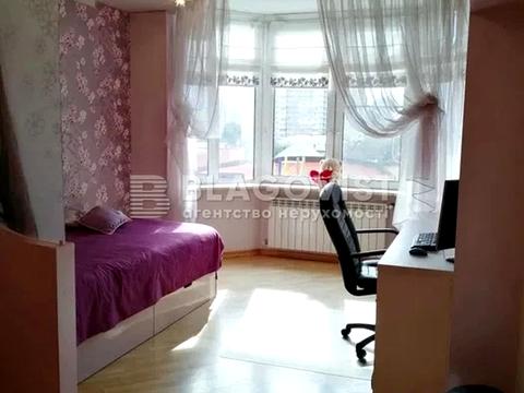 квартира за адресою Осіння вул., 33