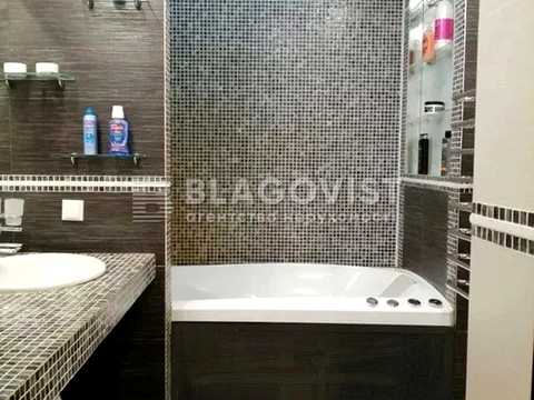 квартира за адресою Осіння вул., 33