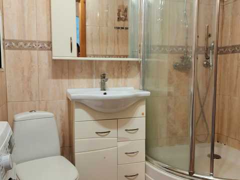 квартира за адресою Гната Юри вул., 1