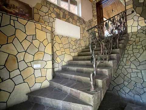 комерційна за адресою с. Смиківці, Підволочиське шосе, 20