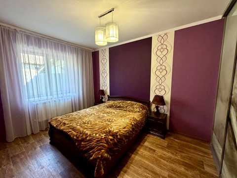 будинок за адресою різдвяна, 20А