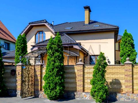 дом по адресу Білоцерківська ул.