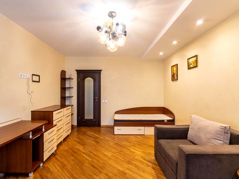 квартира за адресою Андрія Мельника вул., 10 к4
