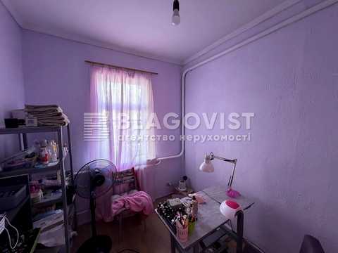 будинок за адресою Пилипа Орлика вул., 50