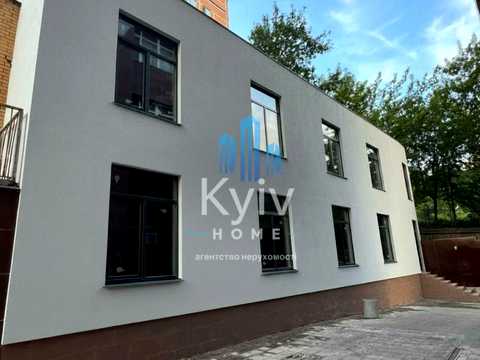 комерційна за адресою Кловський узвіз, 7