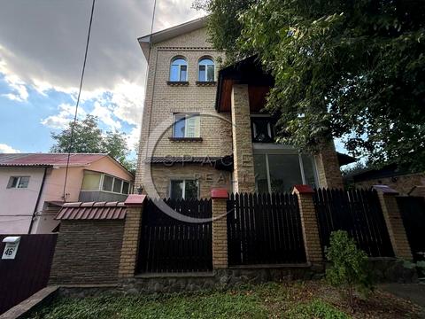 дом по адресу Зверинецкая ул.