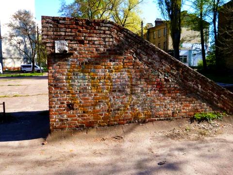 комерційна за адресою Миру просп., 161