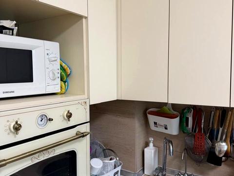 квартира за адресою Михайла Лушпи просп. (Космонавтів), 9