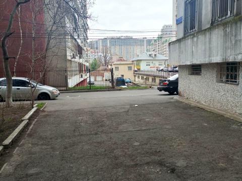 коммерческая по адресу Светлый пер., 14