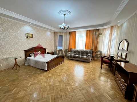 квартира за адресою Педагогічна вул., 27