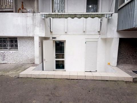 коммерческая по адресу Светлый пер., 14