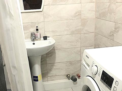 квартира за адресою Івана Миколайчука вул., 10