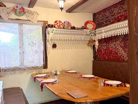 коммерческая по адресу Київська, 2