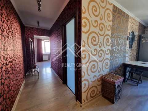 квартира за адресою Українська вул., 3