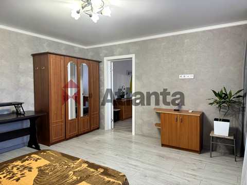 квартира за адресою Небесної Сотні просп. (Маршала Жукова), 10