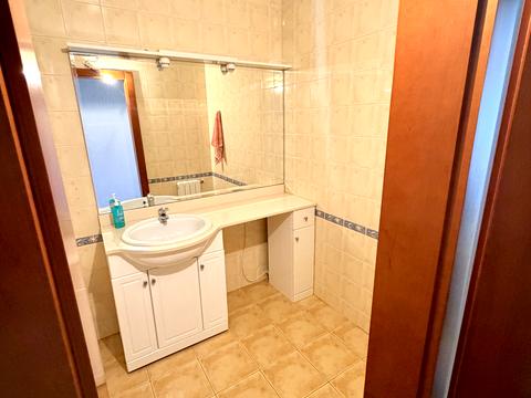 квартира по адресу Драгоманова ул., 44-А