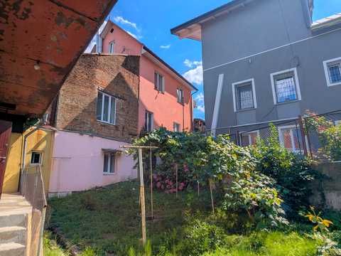 будинок за адресою Чернівці, Нескорених вул. (Краснодарська), 5
