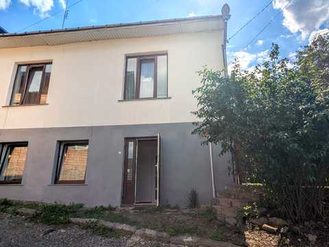 будинок за адресою Чернівці, Нескорених вул. (Краснодарська), 5