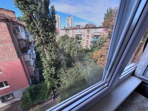 квартира за адресою Кирило-Мефодіївська вул., 7