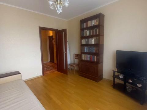 квартира за адресою Перемоги просп., 74а