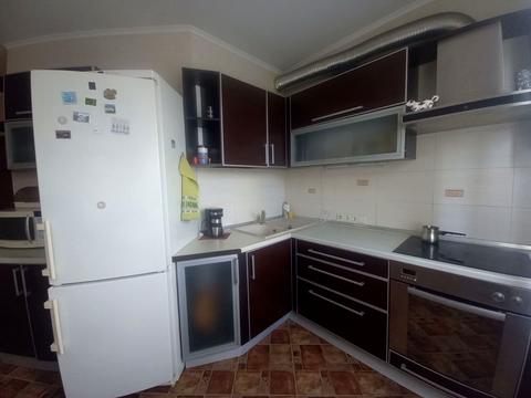 квартира за адресою Перемоги просп., 74а