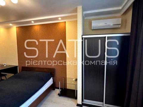 квартира за адресою Володимира Івасюка вул. (Головка), 19