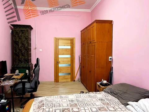 квартира за адресою Братів Міхновських вул. (Московська), 33