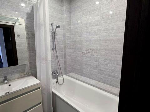 квартира за адресою Владислава Бувалкіна вул., 58
