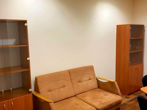 комерційна за адресою Дніпро, Королеви Єлизавети ІІ вул. (Глинки), 2