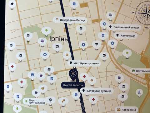 комерційна за адресою Соборна вул., 41