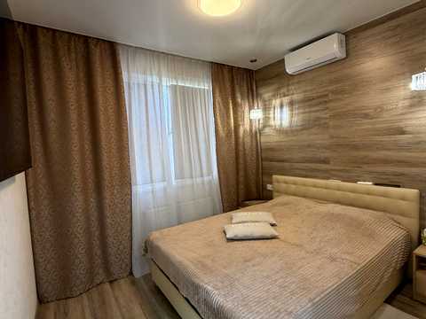 квартира за адресою Волошкова вул., 52