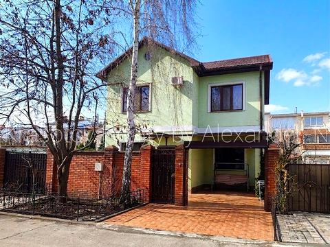 будинок за адресою Совіньон