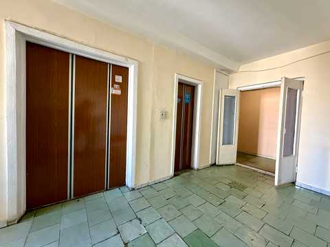 квартира за адресою Червоної Калини просп. (Володимира Маяковського), 40