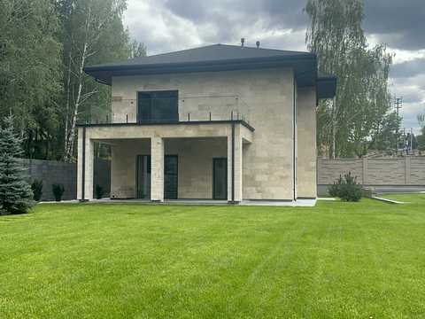 будинок за адресою Василя Стуса вул. (Дружби), 42