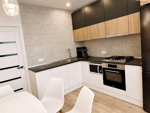 квартира за адресою Ньютона вул., 102