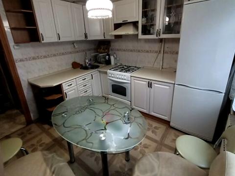 квартира за адресою житловий масив Тополя-3 вул., 2