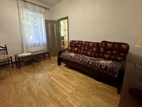 будинок за адресою Хортицька вул. (Боженка), 1