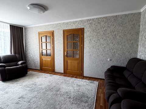 квартира за адресою Василя Червонія вул. (Гагаріна), 71