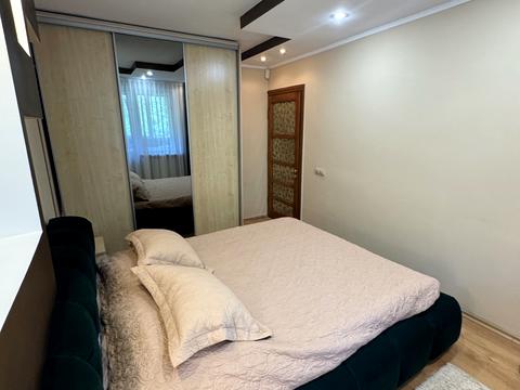 квартира за адресою Академіка Андрія Сахарова вул. (Суворова), 22