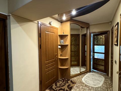 квартира за адресою Академіка Андрія Сахарова вул. (Суворова), 22