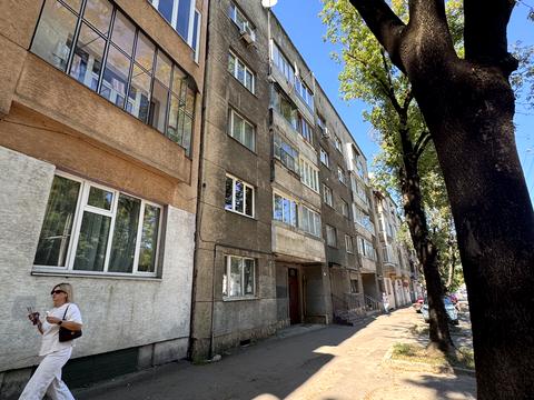 квартира за адресою Академіка Андрія Сахарова вул. (Суворова), 22