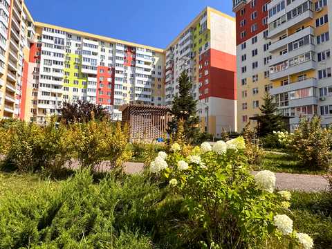 квартира по адресу Гвардейцев-Широнинцев ул., 70-Б