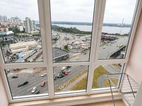 квартира за адресою Ревуцького вул., 40-В