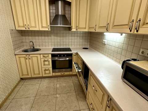 квартира за адресою Полтавська вул., 10