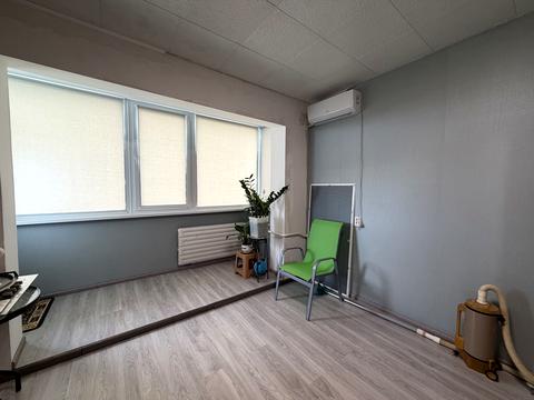 квартира за адресою Дмитра Вишневецького вул., 12
