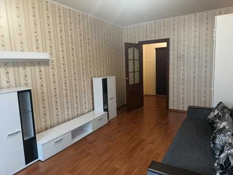 квартира за адресою Софії Русової вул., 3