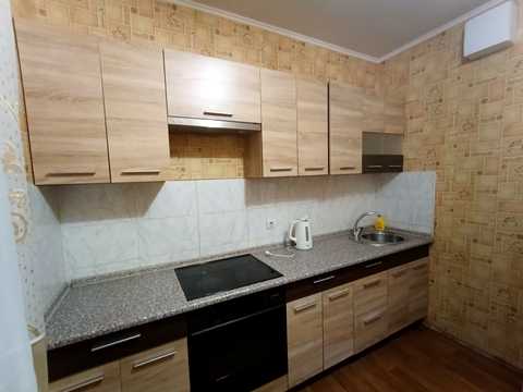 квартира за адресою Софії Русової вул., 3