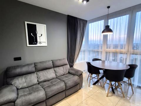 квартира за адресою Воскресенська вул., 18