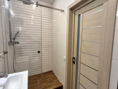 квартира за адресою Воскресенська вул., 18